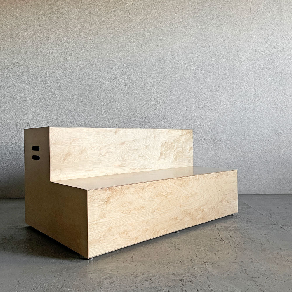 【登戸BASE店】ノルオフィス Knoll Office アンスクリプテッド Unscripted ステップス Steps 2ステップロング ベンチ 連結パーツ付 デイヴィッド・ロックウェル 合計定価￥614,955- 計3台 買取させていただきました。