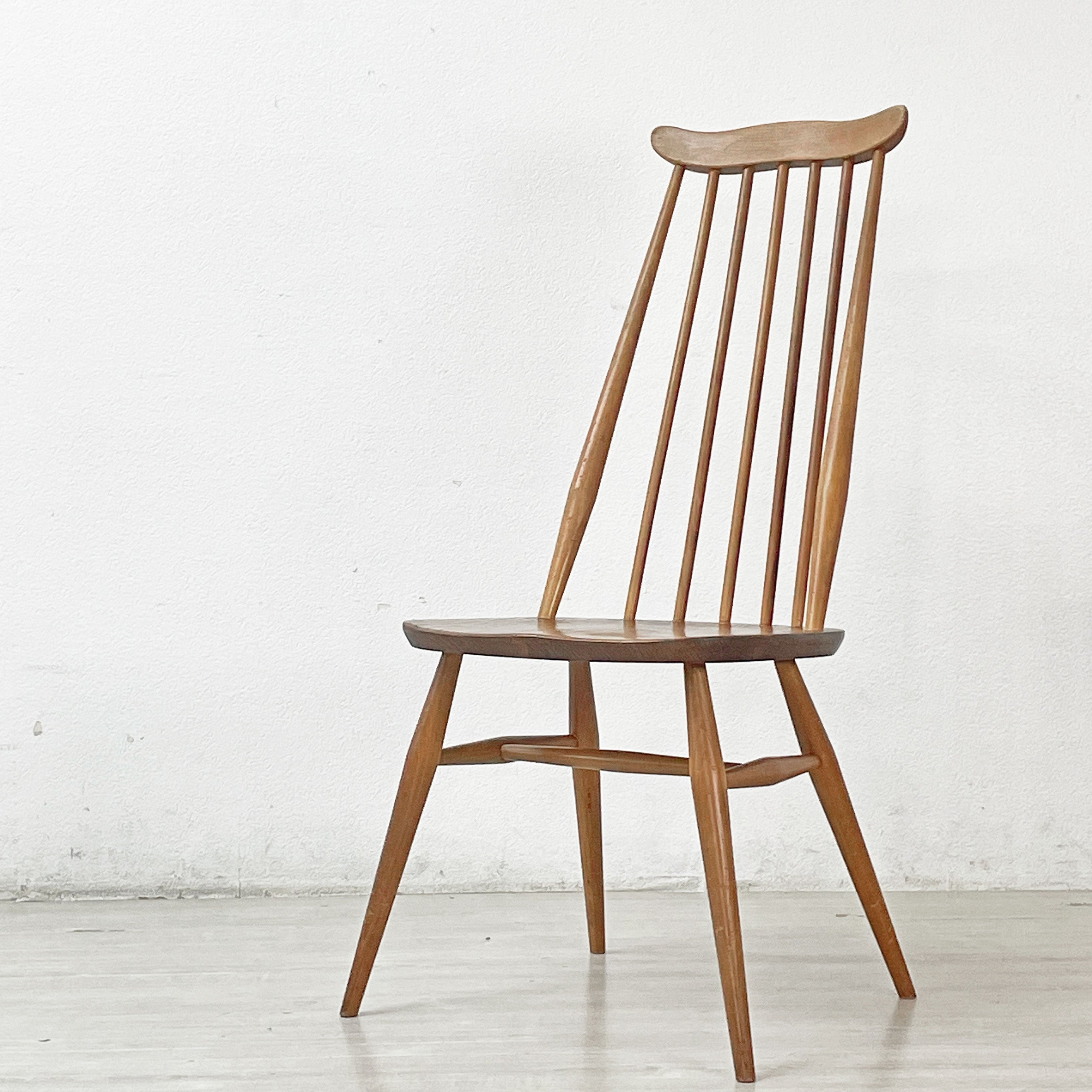 【祖師ヶ谷大蔵店】アーコール ERCOL ゴールドスミス ダイニングチェア ハイバック スティックバック エルム材×ビーチ材 ナチュラルカラー 英国家具 UKビンテージ 買取させていただきました。