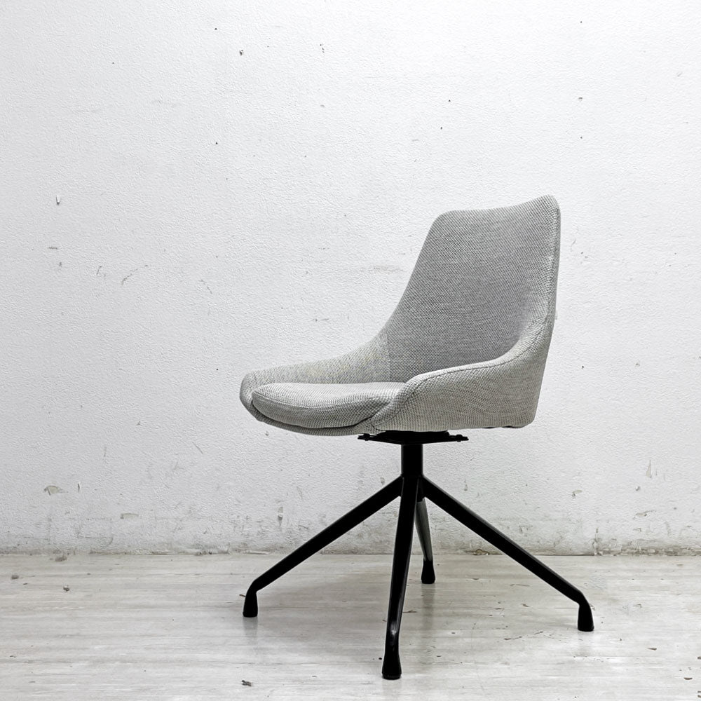 【祖師ヶ谷大蔵店】東馬 tohma アップタウンファニチャー UPTOWN FURNITURE ファーブ FAB ラウンドチェア デスクチェア 回転座面 買取させていただきました。