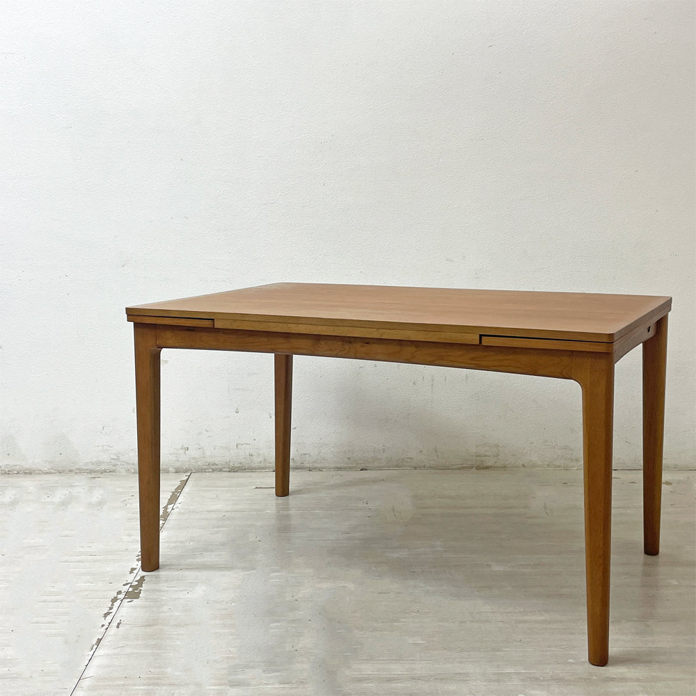 【祖師ヶ谷大蔵店】ウニコ unico トリト TRITO エクステンション ダイニングテーブル 伸長式 オーク材 W125cm 買取させていただきました。