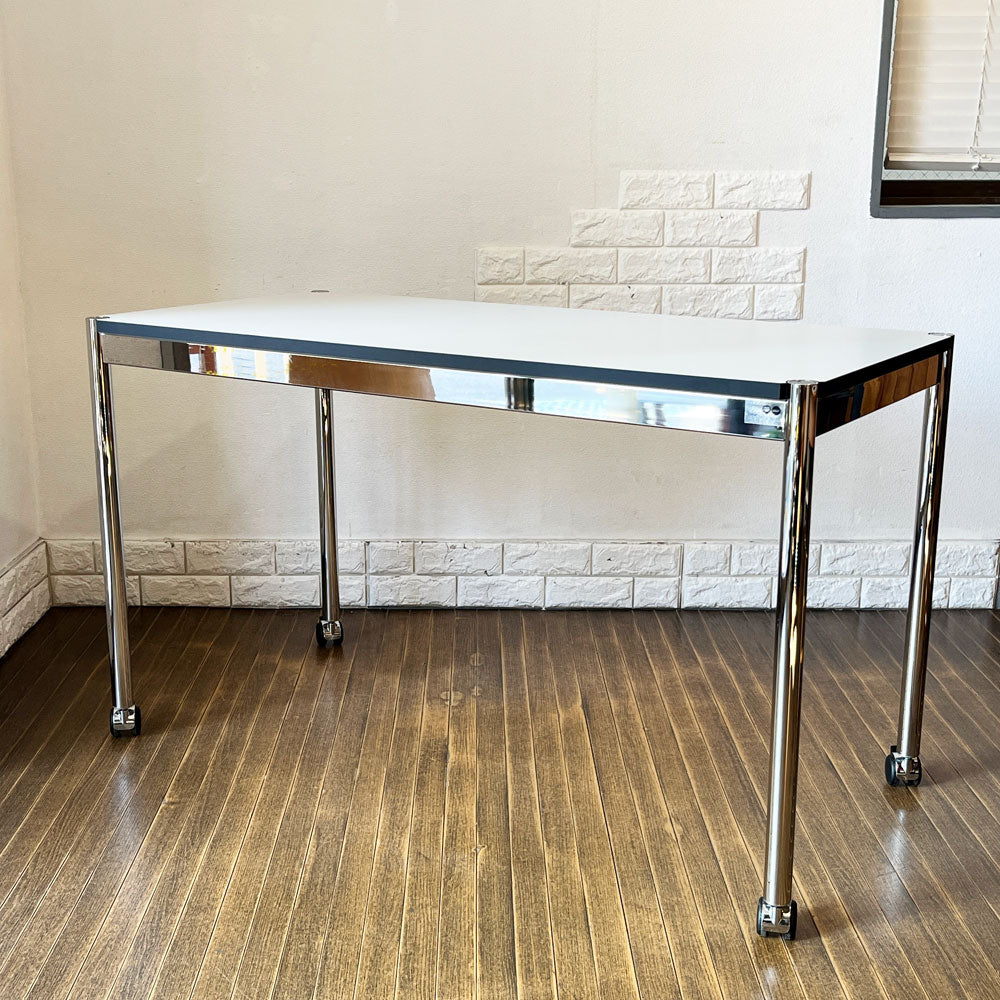 【経堂店】USMハラー USM Haller モジュラーファニチャー USMハラーテーブル デスク キャスターレッグ W125 x D60cm パールグレーラミネート (ホワイト) 買取させていただきました。