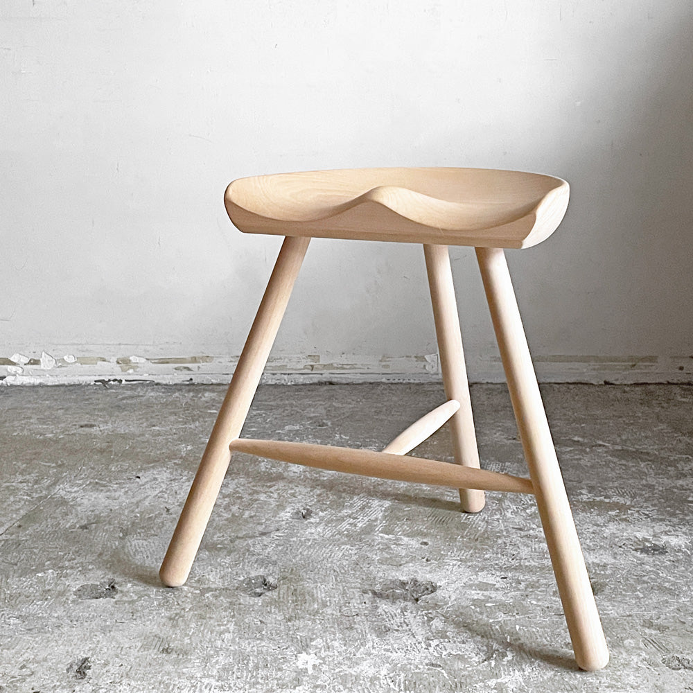 【自由が丘店】ワーナー Werner シューメーカーチェア Shoemaker Chair NO.49 スツール ビーチ材 ソープフィニッシュ ラーズ・ワーナー デンマーク 北欧家具 買取させていただきました。