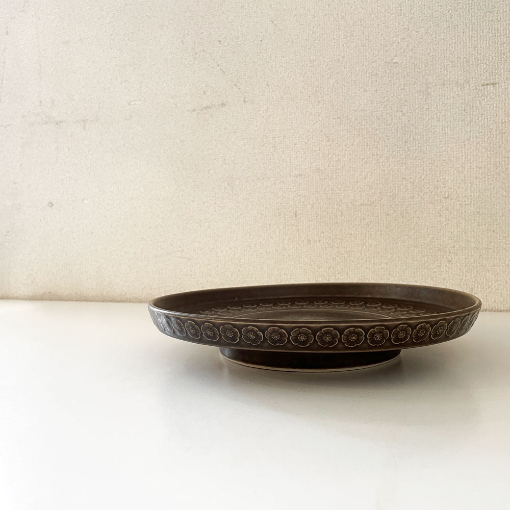 【経堂店】クロニーデン KRONJYDEN ウンブラ  Umbra ブラウンアズール Azur ケーキスタンド Φ26cm イェンス・クイストゴー デンマークビンテージ 北欧食器 買取させていただきました。