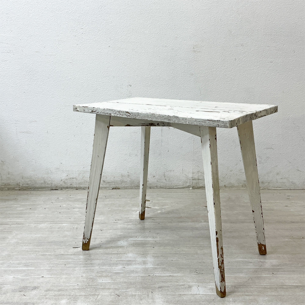 【祖師ヶ谷大蔵店】ビンテージ vintage ホワイトペインテッド スモールテーブル サイドテーブル シャビーシック W58cm ホワイト 買取させていただきました。