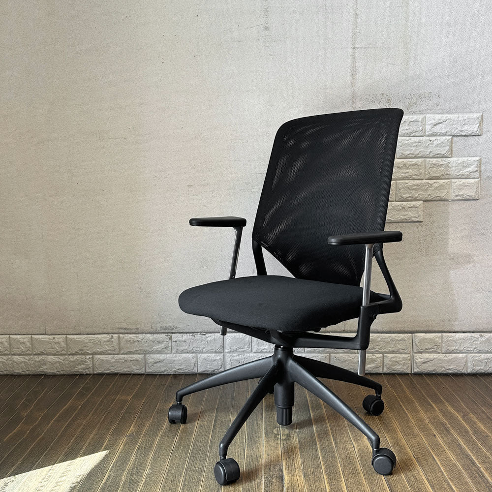 【経堂店】ヴィトラ vitra メダ2チェア MEDAⅡ オフィスチェア デスクチェア 昇降機能 リクライニングロック ブラック アルベルト・メダ 現状品 買取させていただきました。