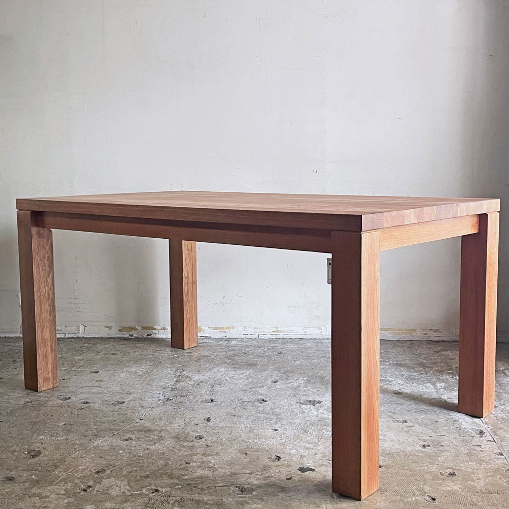 【自由が丘店】ワイスワイス WISE WISE アジアンコンフォート ASIAN COMFORT R-306 ダイニングテーブル ニヤトー無垢材 オイルフィニッシュ 買取させていただきました。