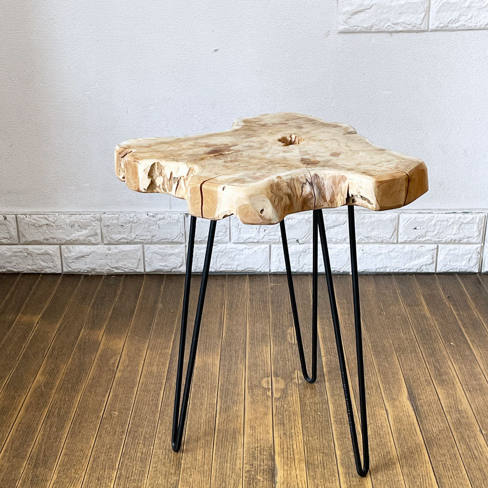 【経堂店】アントリー ANTRY ラスティック ウッド Rustic Wood スターテーブル S サイドテーブル 変形天板 天然木 チーク無垢材 アイアン インダストリアル 買取させていただきました。