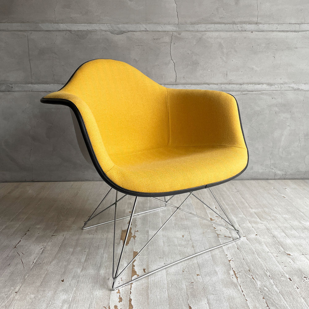 【学芸大学店】ハーマンミラー Herman Miller アームシェルチェア モダンファニチャーセールス FRP アプホルスター キャッツクレイドル イームズ ビンテージ ファブリック張り替え済み ♪ 買取させていただきました。