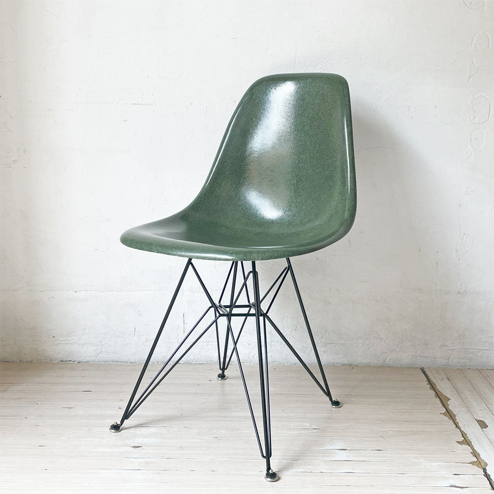【下北沢店】ハーマンミラー Herman Miller 2nd ビンテージ サイドシェルチェア FRP製 オリーブグリーン エッフェルベース C&R イームズ ミッドセンチュリー 買取させていただきました。