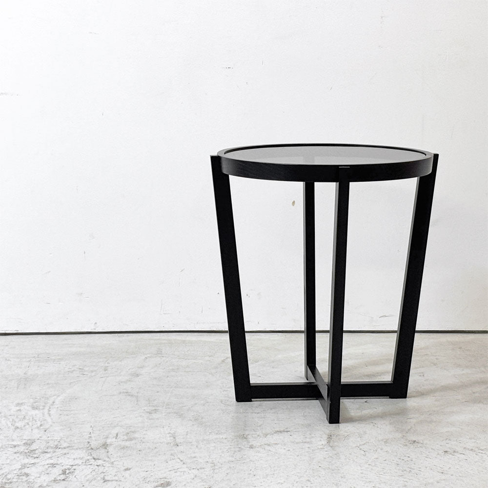 【祖師ヶ谷大蔵店】カッシーナイクスシー CASSINA ixc. ラーゴ LAGO ダークグレーガラス センターテーブル Ø48cm ミニマルモダン イタリア 定価￥176,000- 買取させていただきました。