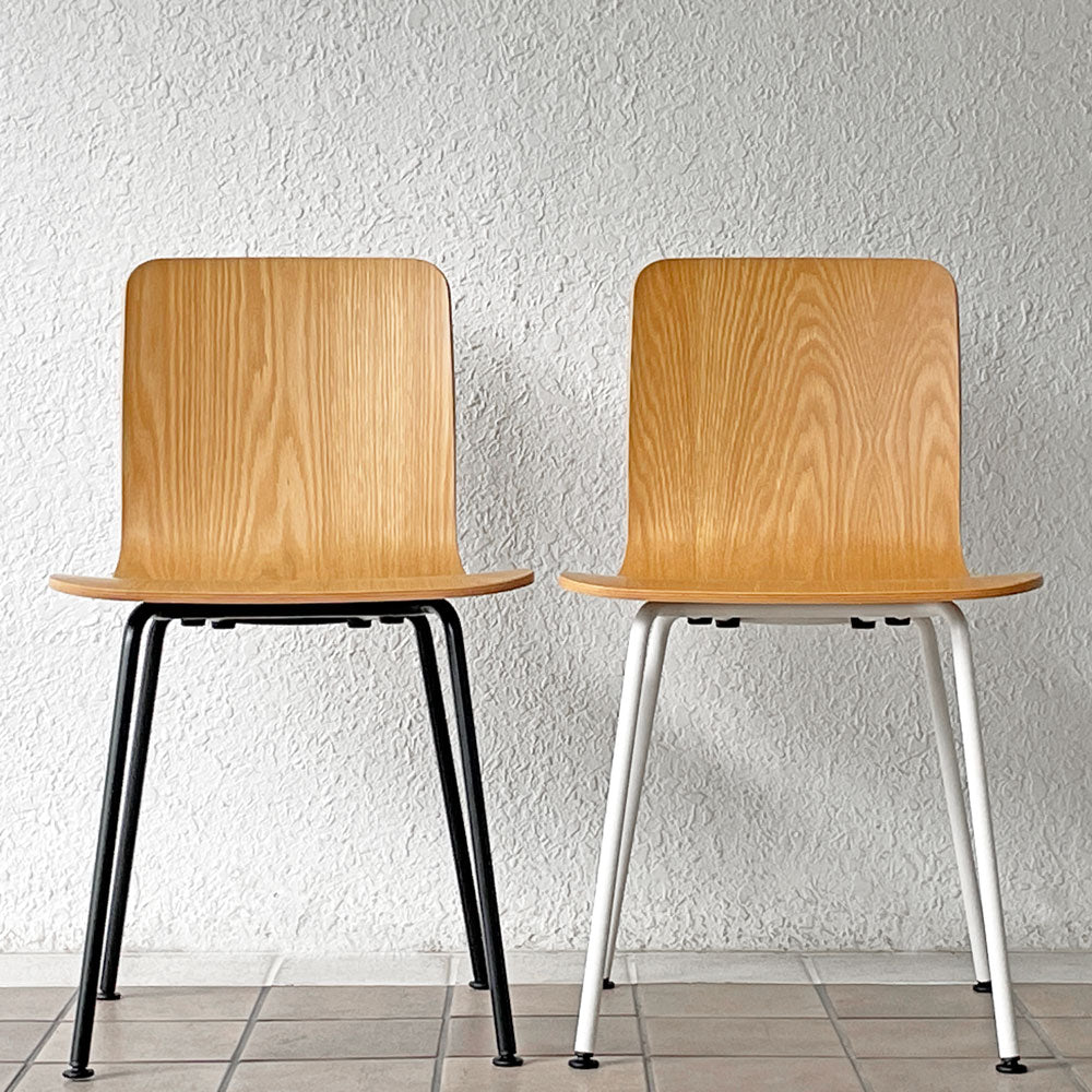 【用賀店】ヴィトラ vitra ハルプライチューブ HAL Ply Tube サイドチェア ダイニングチェア ジャスパー・モリソン 定価80,300円  ベーシックダーク＆アイボリーホワイト 計2脚 買取させていただきました。