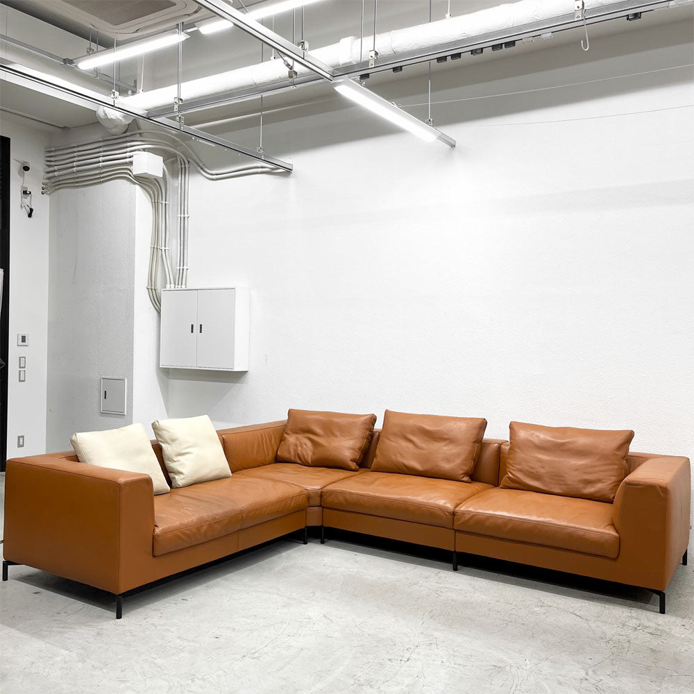 【登戸BASE EC店】アイラーセン eilersen サバンナ SAVANNA システムソファ L字ソファ 左・右アーム ＋コーナー ＋ アームレス 4点セット 本革 ブラウン デンマーク 買取させていただきました。