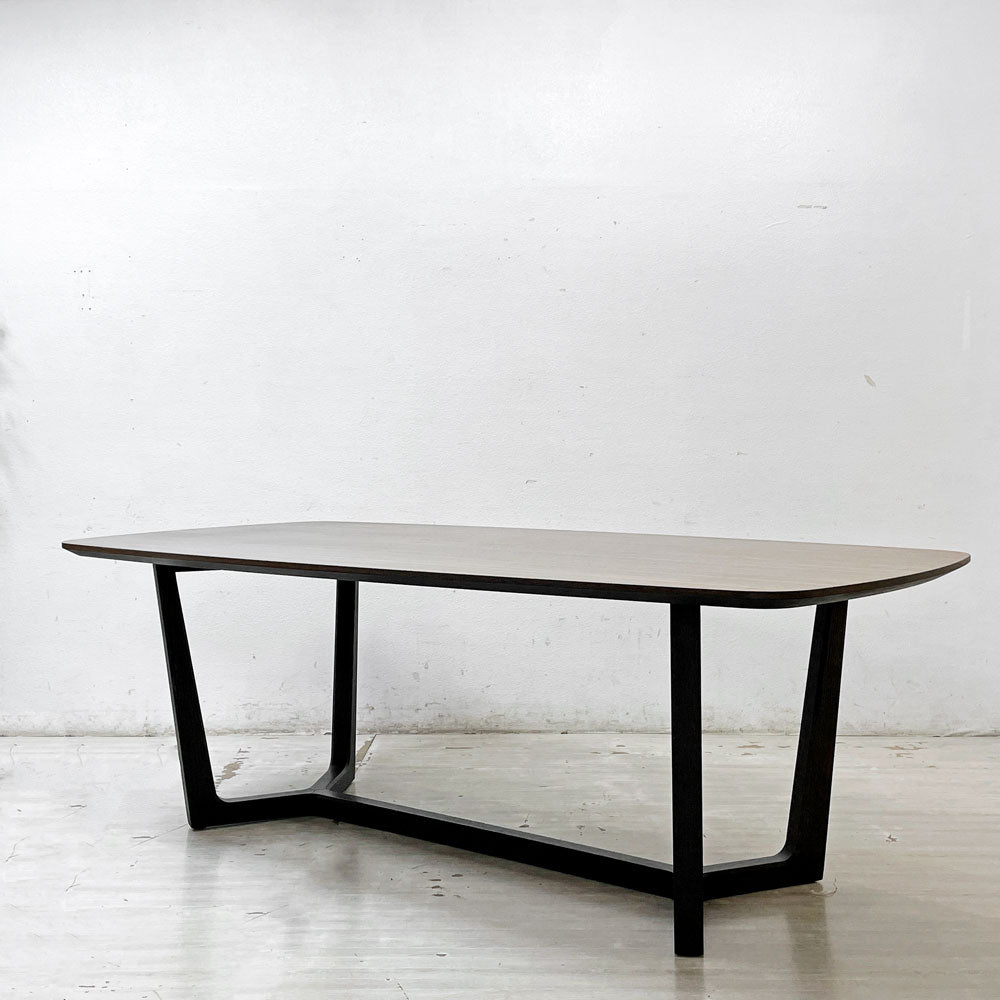 【祖師ヶ谷大蔵店】ポリフォーム Poliform コンコルド スクエア ダイニングテーブル CONCORDE SQUARE DINING TABLE W218.5cm エマニュエル･ガリーナ Emmanuel Gallina アクタス取扱 イタリア 買取させていただきました。