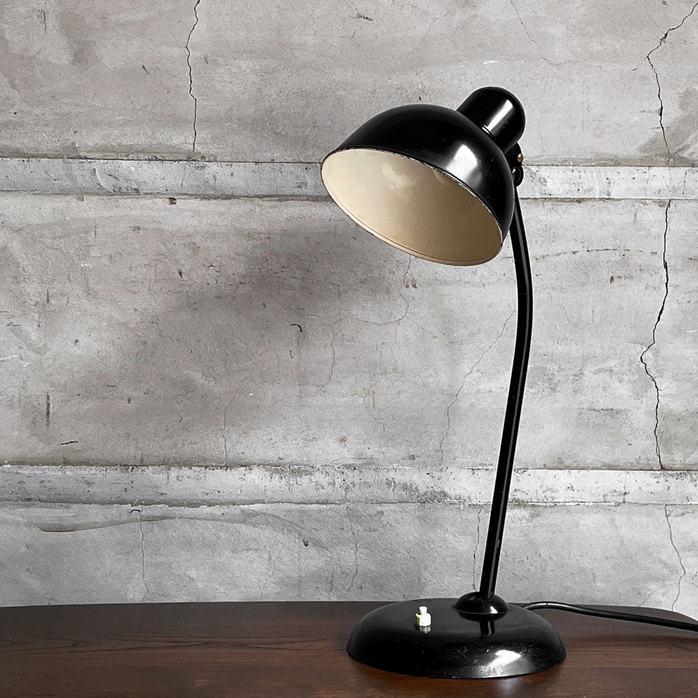 【学芸大学店】カイザーイデル Kaiser Idell 6551 スモールデスクランプ Desk Lamp 30'sビンテージ クリスチャンデル Christian Dell ドイツ バウハウス 希少 買取させていただきました。