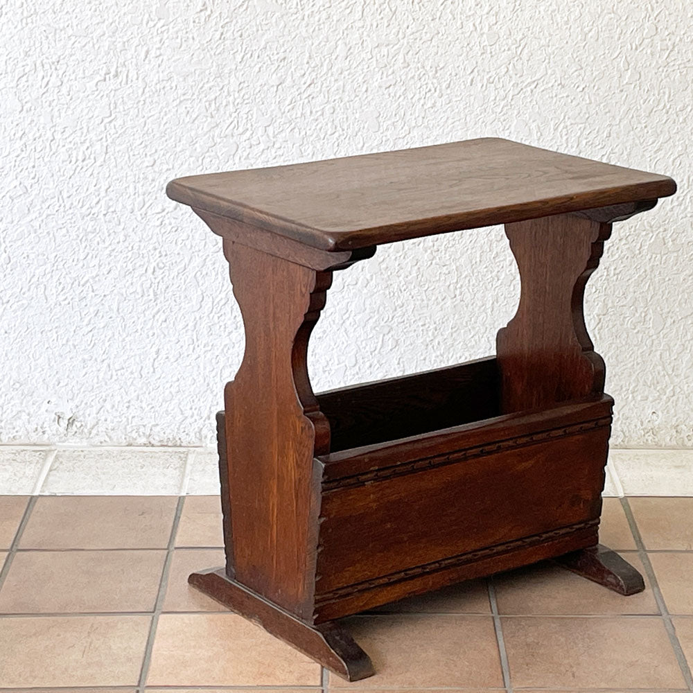 【用賀店】UKビンテージ UK Vintage オーク材 マガジンラックテーブル サイドテーブル 英国家具 アンティーク 買取させていただきました。