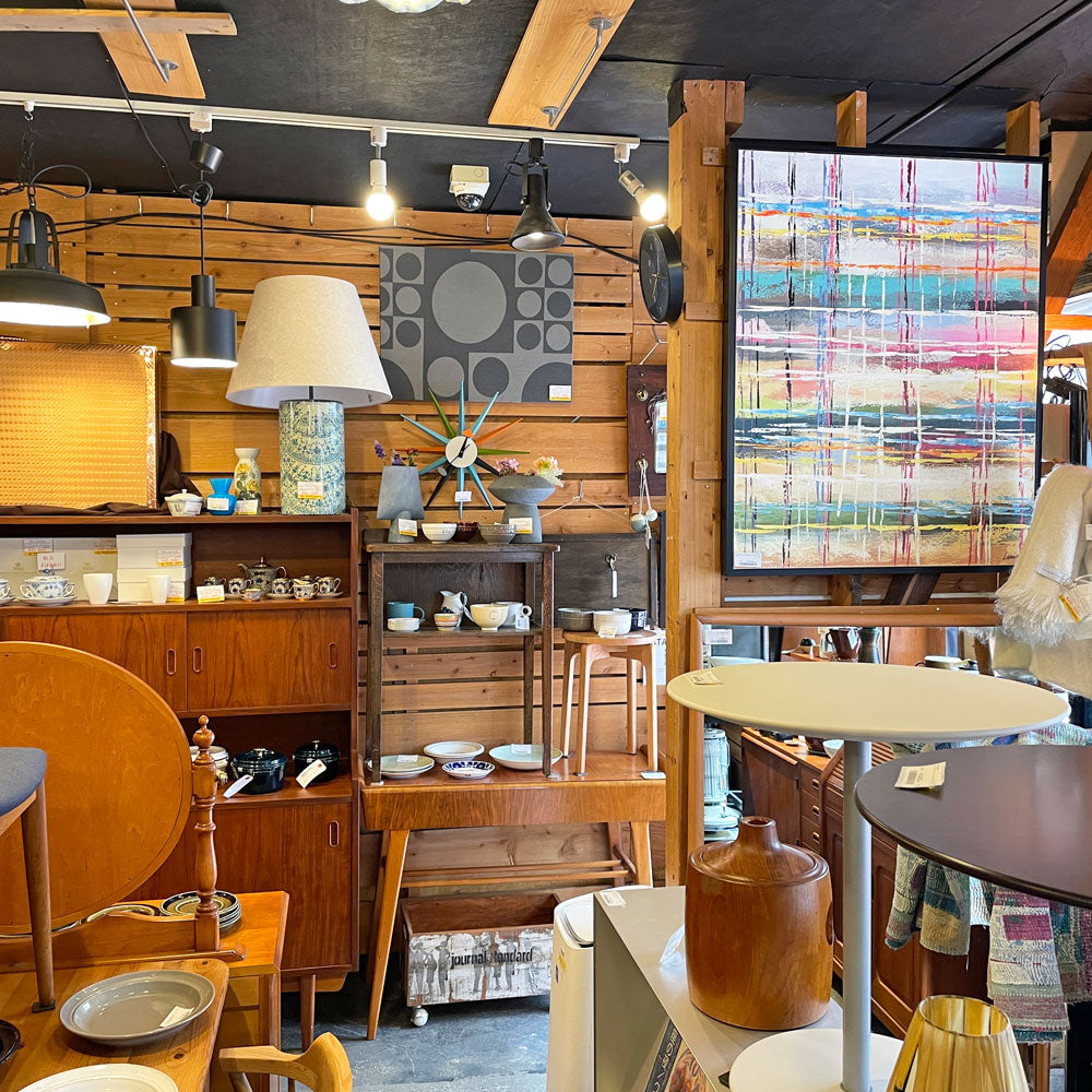 学芸大学店 今月の店内紹介 ～春先には家具も雑貨も欲しくなる。～