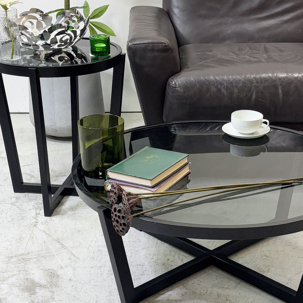 カッシーナイクスシー CASSINA ixc. ラーゴ LAGO ダークグレーガラス センターテーブル & サイドテーブル ミニマルモダン イタリア ～凪の依代～