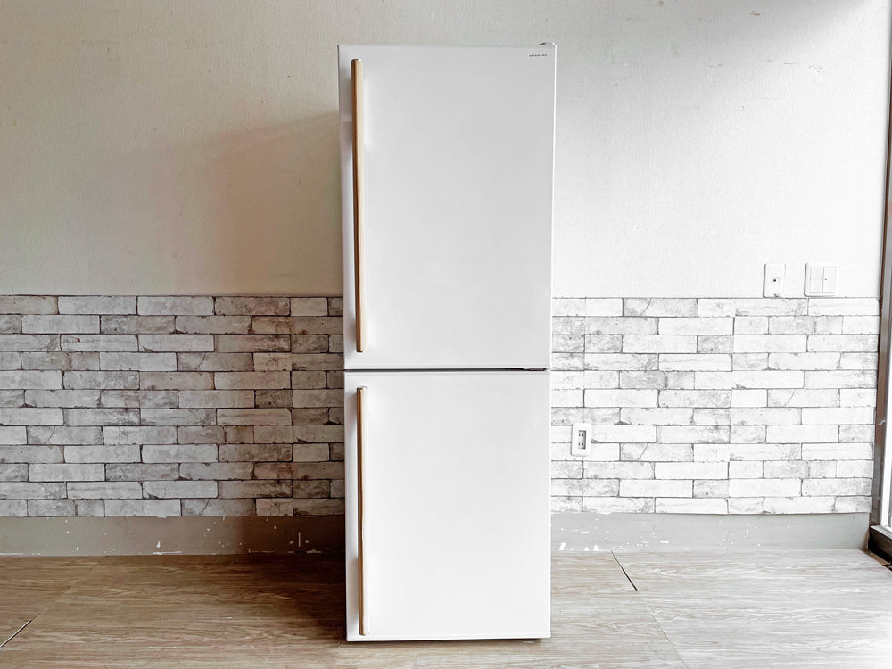 アマダナ amadana 2ドア ノンフロン 冷凍冷蔵庫 ARF-A28 275L ホワイト 2015年製 本革ハンドル デザイン家電 中古品  買い取りしました。