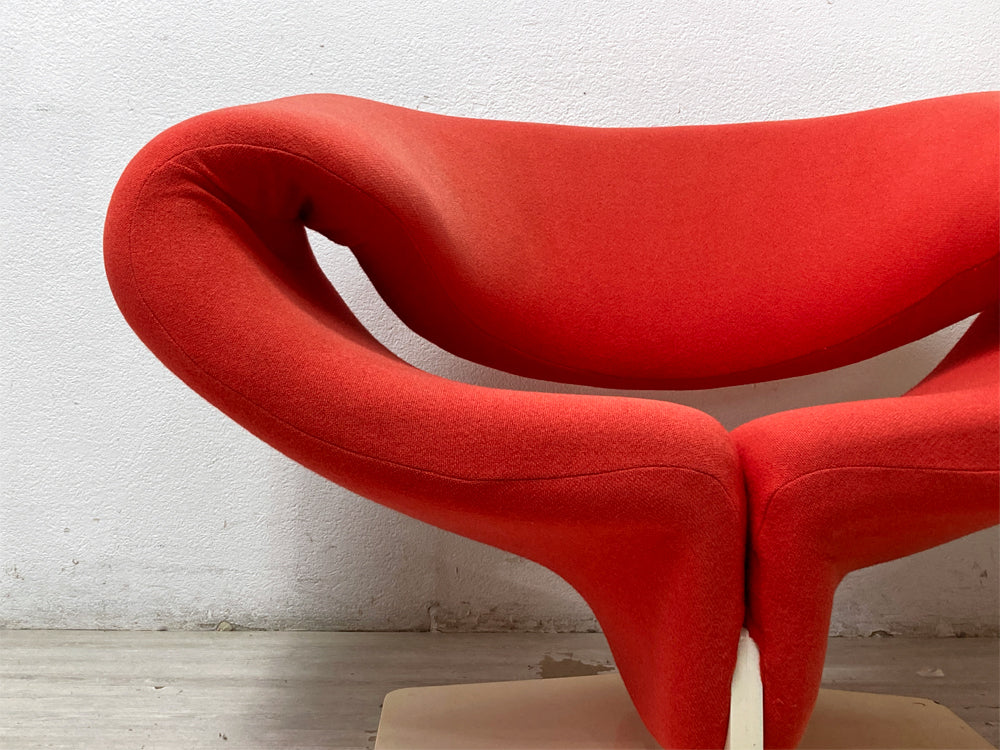 アーティフォート Artifort リボンチェア Ribbon Chair ビンテージ ラウンジチェア ピエール・ポラン Pierre Paulin 名作 希少ウッドベース ミッドセンチュリー ～希少な『赤いリボン』～