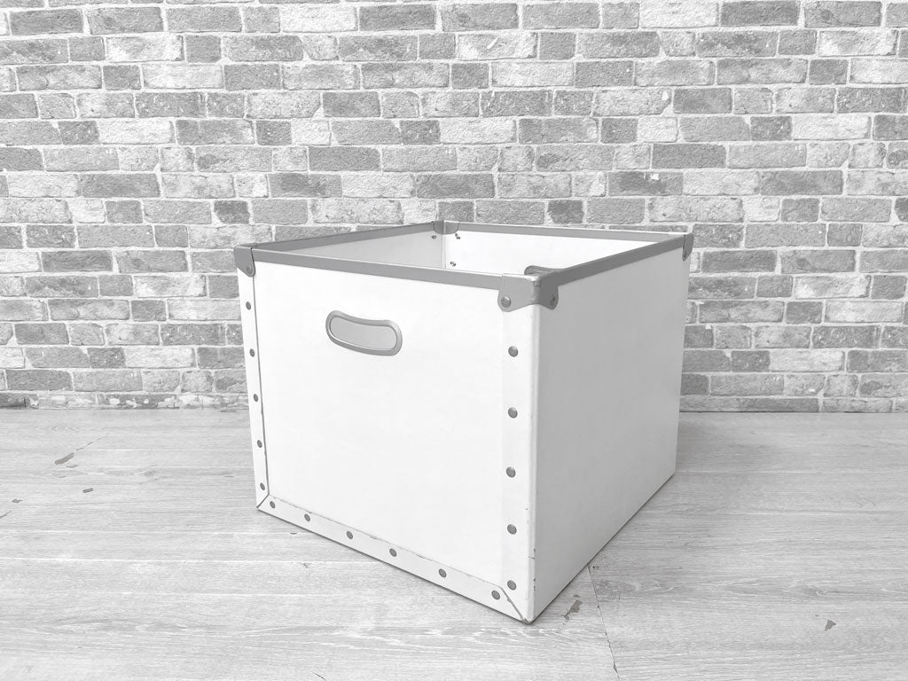 ユーエスエムハラー USMハラー USM Haller モジュラーファニチャー 純正 パスコボックス W34×W34 3箱 買い取りしました。