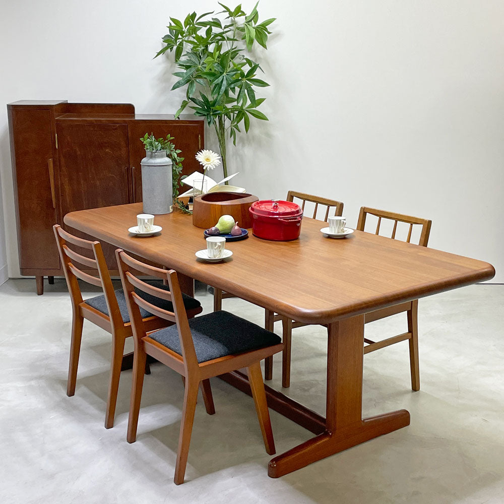 【祖師ヶ谷大蔵店】ジャパンビンテージ Japan Vintage チーク無垢材 ダイニングテーブル 北欧スタイル W180cm 買取させていただきました。