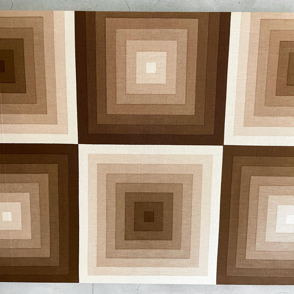 【学芸大学店】ミラ エックス MIRA-X スクエア SQUARE コットン ビンテージ ファブリックパネル ブラウン ミッドセンチュリー ヴェルナー・パントン Verner Panton 買取させていただきました。