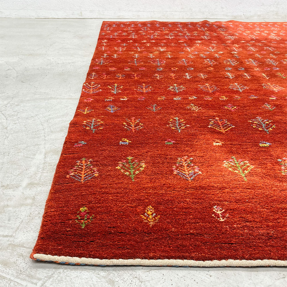 【登戸BASE EC店】ゾランヴァリ ZOLLANVARI ギャッベ 特大 ラグマット 買取させていただきました。