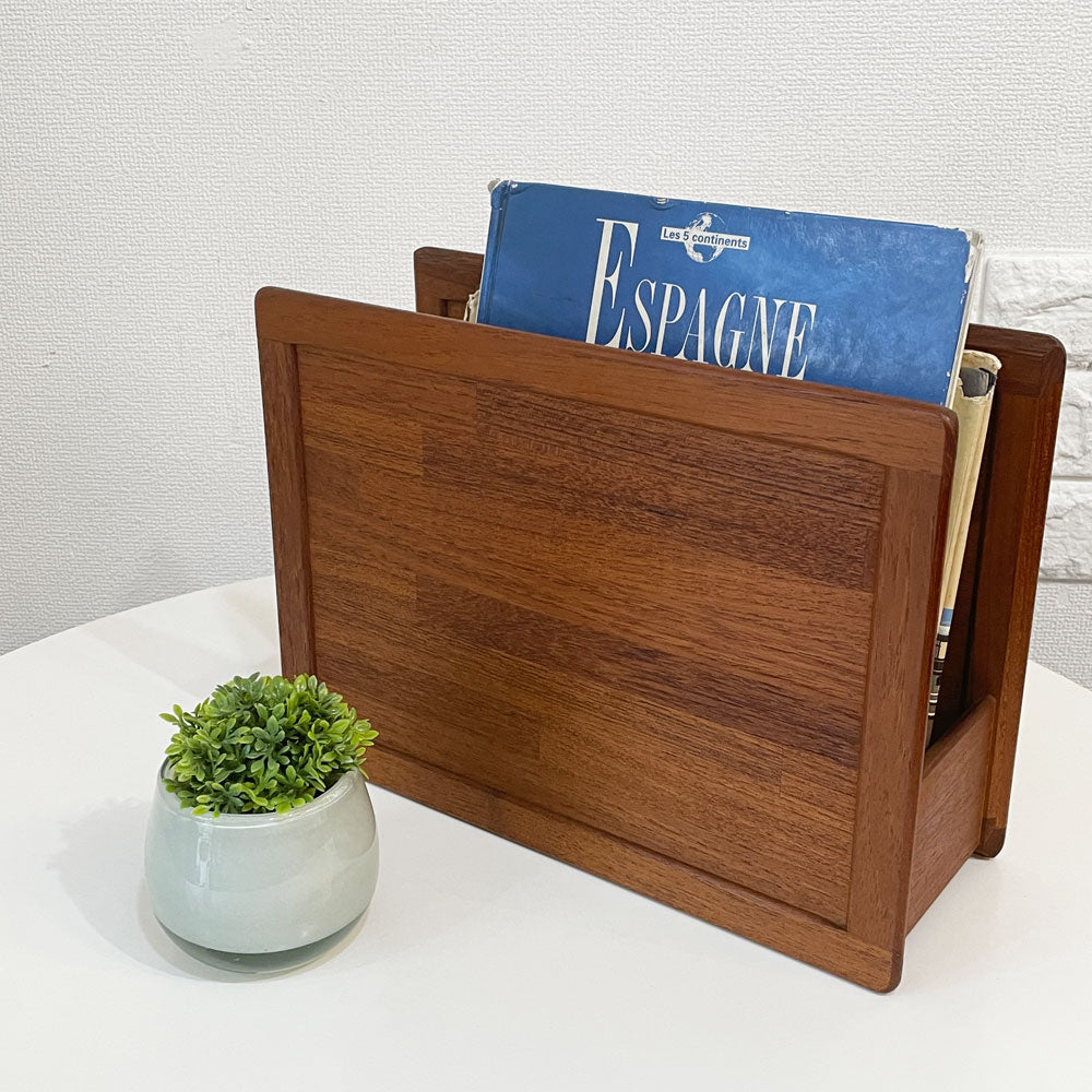 【経堂店】ジャパンビンテージ Japan Vintage チーク材 ファイルラック ミニマガジンラック レトロ 買取させていただきました。