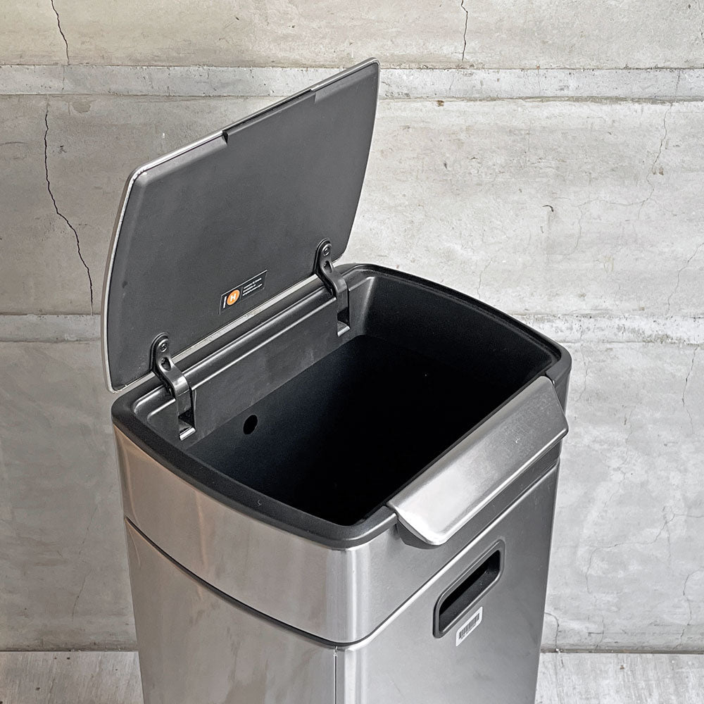 【学芸大学店】シンプルヒューマン Simple Human レクタンギュラータッチバーカン 30L ダストボックス ゴミ箱 ステンレス シルバー 買取させていただきました。