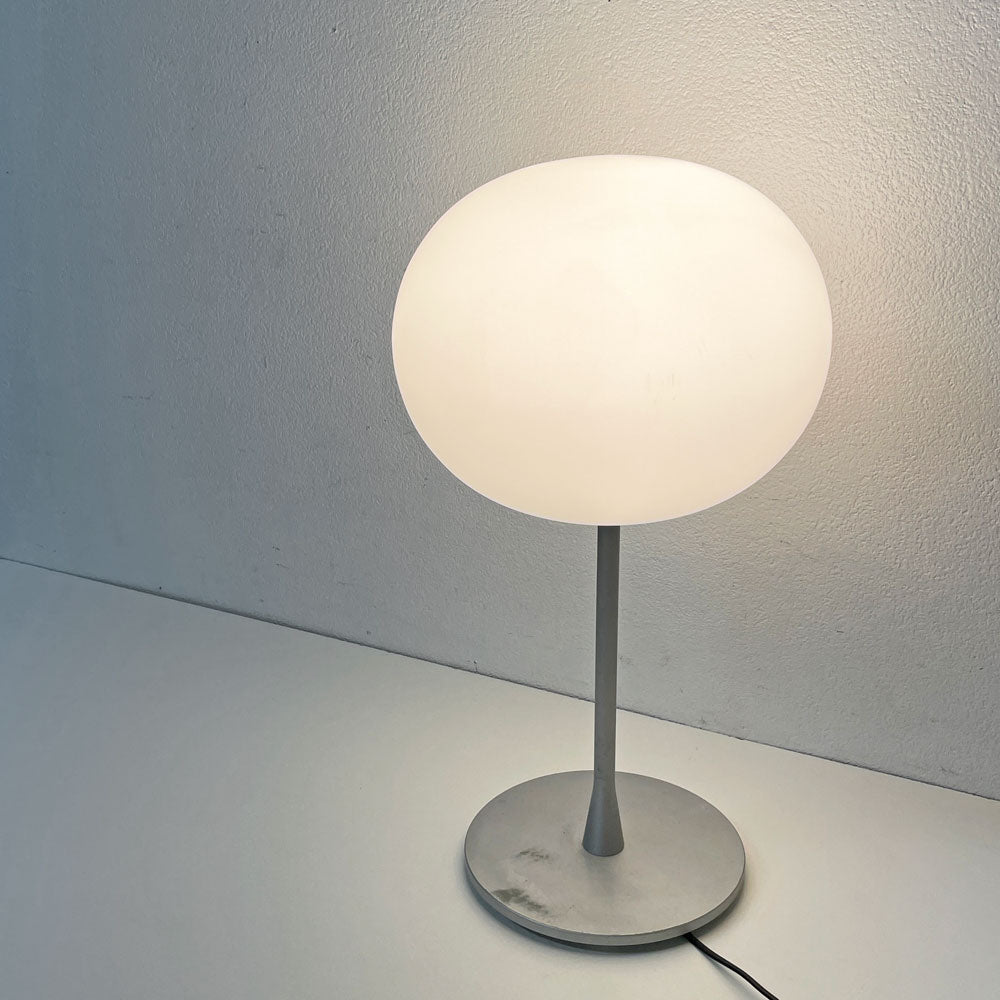 【祖師ヶ谷大蔵店】フロス FLOS グローボール GLO-BALL T1 テーブルライト 調光可 ジャスパー・モリソン モダンデザイン スーパーノーマル イタリア ヤマギワ取扱い 買取させていただきました。