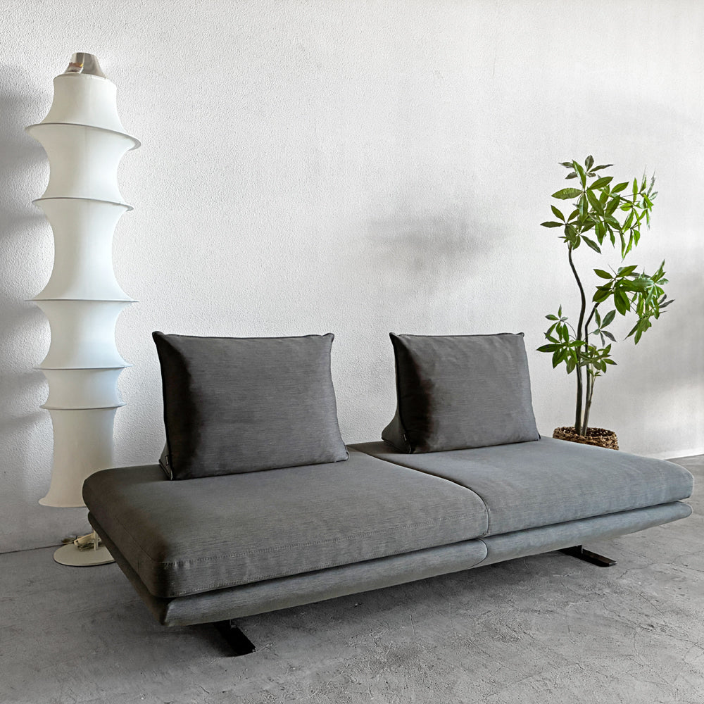 【登戸BASE店】リーンロゼ ligne roset ロゼプラド ROSETPRADO 2pソファ 背クッション2個付属 W200cm グレー系ファブリック クリスチャン・ウェルネール フランス 買取させていただきました。