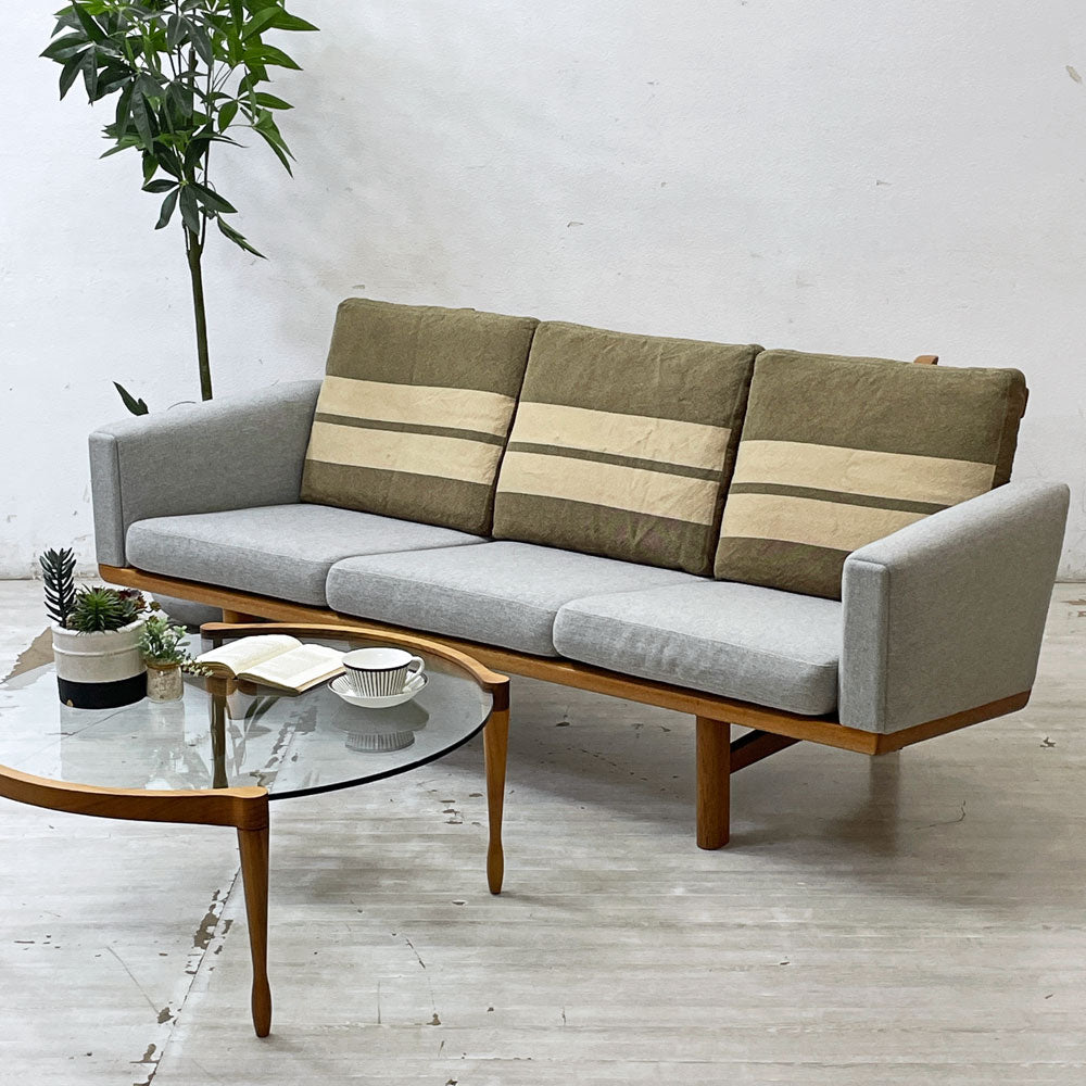 ゲタマ GETAMA GE236 3シーター ソファ ハンス・J・ウェグナー Hans J Wegner ファブリック マハラム社 モード生地 オーク無垢材 北欧 デンマーク ビンテージ  ～至高のデザインと快適性～