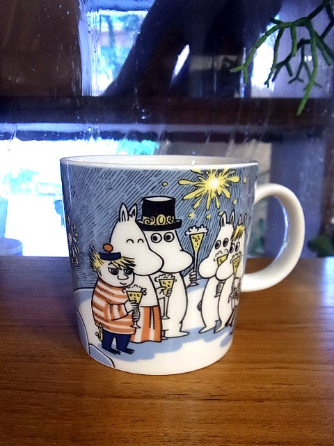 アラビア ムーミン 冬マグ 緊急入荷～ ARABIA moomin ミレニアム 限定 マグカップ 2000年 【買取と販売とレンタルのお店】
