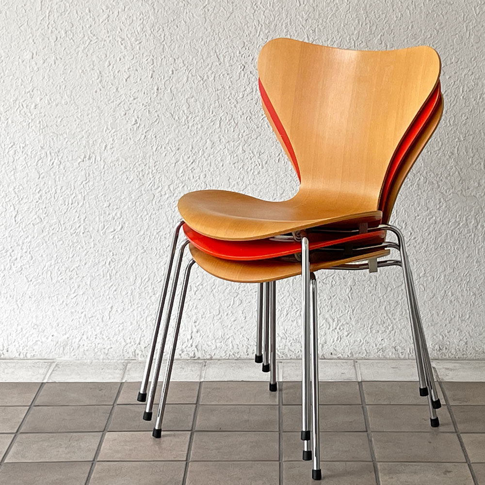【用賀店】フリッツハンセン Fritz Hansen セブンチェア Seven Chair アルネヤコブセン Arne Jacobsen ナチュラル ビーチ材 北欧家具 A＆B ラッカー オレンジ 計3脚 買取させていただきました。
