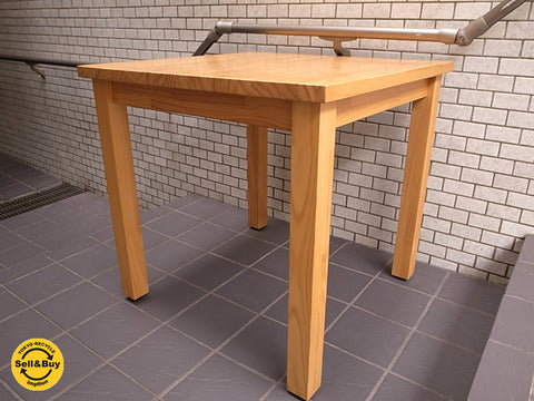 モモナチュラル LAND パイン無垢材 幅75㎝ ダイニングテーブル ～ 穏やかに過ごせるダイニング【買取と販売とレンタルのお店】