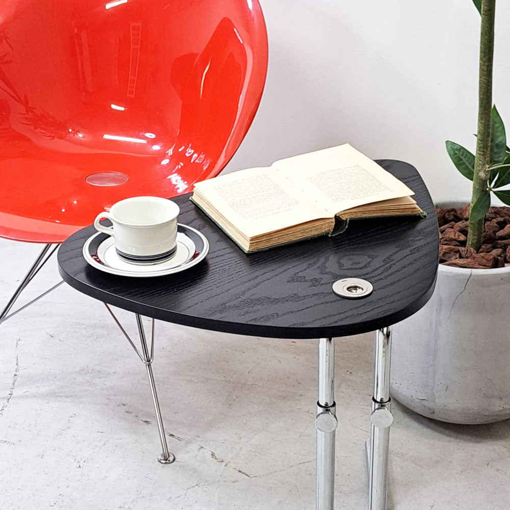 テクタ TECTA サイドテーブル K22 SIDE TABLE アッシュ材 ブラック アレキサンダーカルダー ドイツ バウハウス ACTUS 取扱い ～その背景にあるもの～