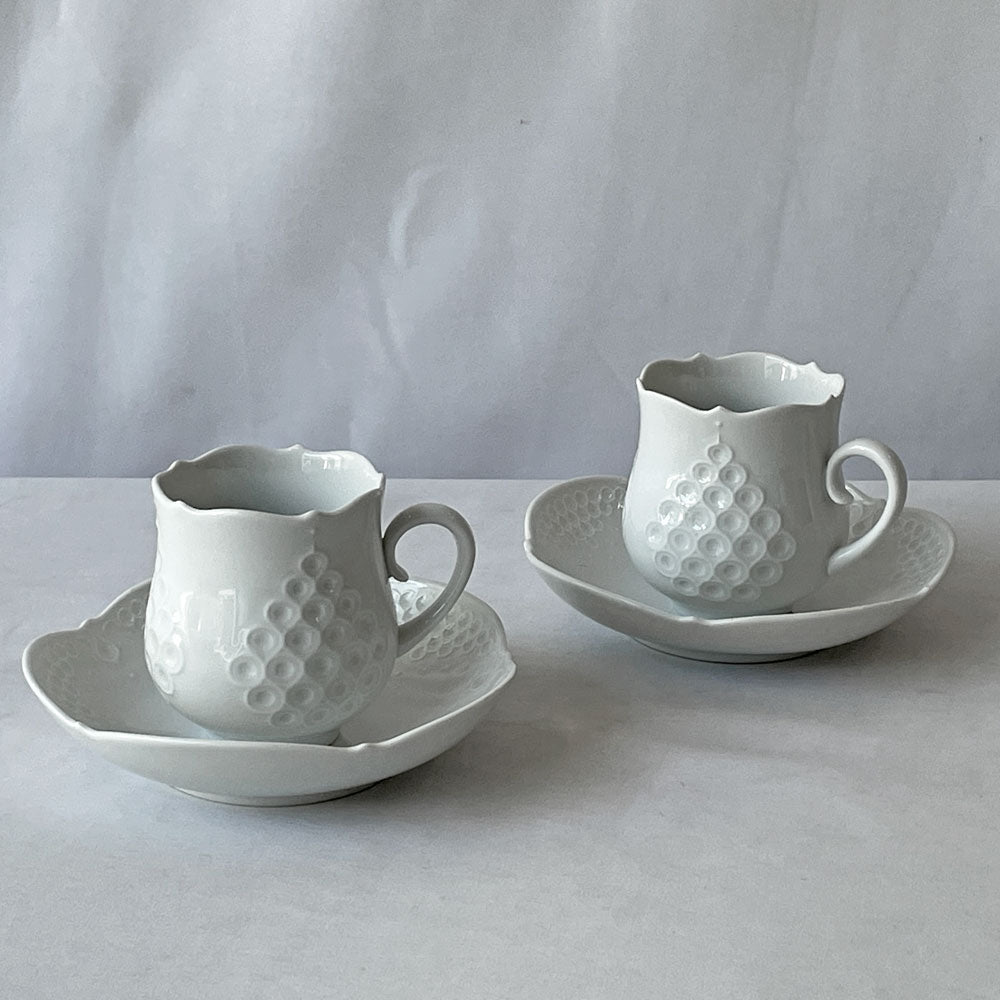 【用賀店】マイセン Meissen ホワイトレリーフ コーヒーカップ＆ソーサー C&S ルードヴィッヒ・ツェプナー Ludwig Zepner ドイツ A＆B 2点 買取させていただきました。