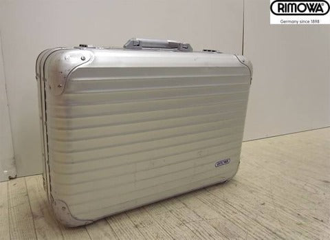 タフでスマート RIMOWA リモワ 約32L トパーズ ボードケース アタッシュ【買取＆販売＆レンタル】