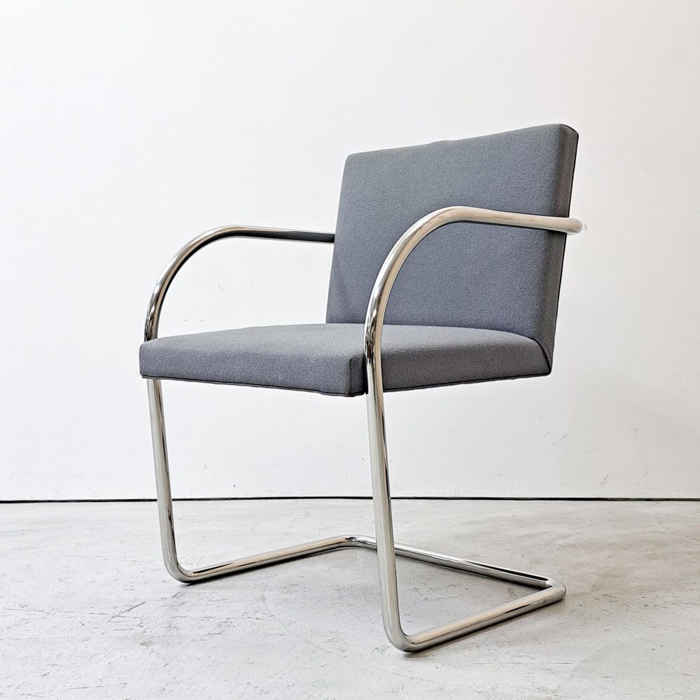 【祖師ヶ谷大蔵店】ノル knoll ブルーノ アームチェア チューブラー Brno Arm Chair Tubular ミースファンデルローエ カンチレバー グレー ファブリック 買取させていただきました。