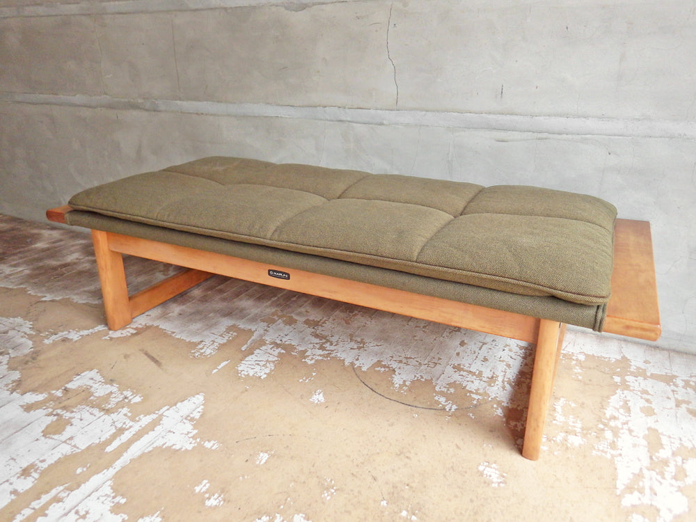 マルニ木工 オールドマルニ maruni ファブリックベンチ 無垢材 ビンテージ 孔雀マーク 希少 中古品 買い取りしました。