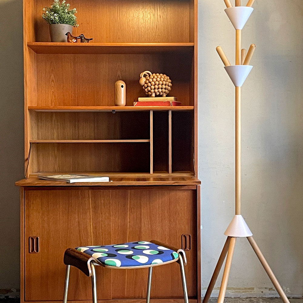 北欧ビンテージ Scandinavian Vintage チーク材 ライティングビューロー キャビネット ドロップダウンドア スライドドア 本棚 W87cm ～あたたかな機能美～