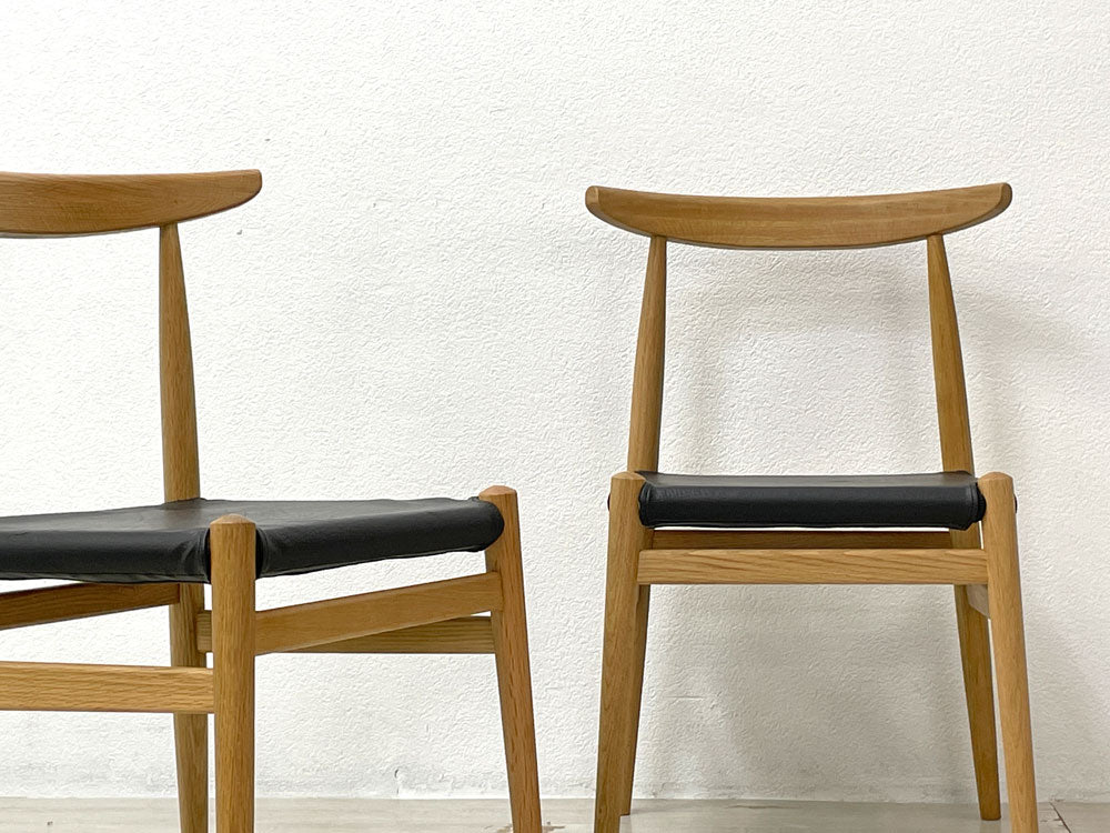 かなでもの KANADEMONO Scandinavian Design シンプルチェア ダイニングチェア オーク無垢材 PVCレザー 北欧スタイル 定価￥27,500- 中古品 買い取りしました。