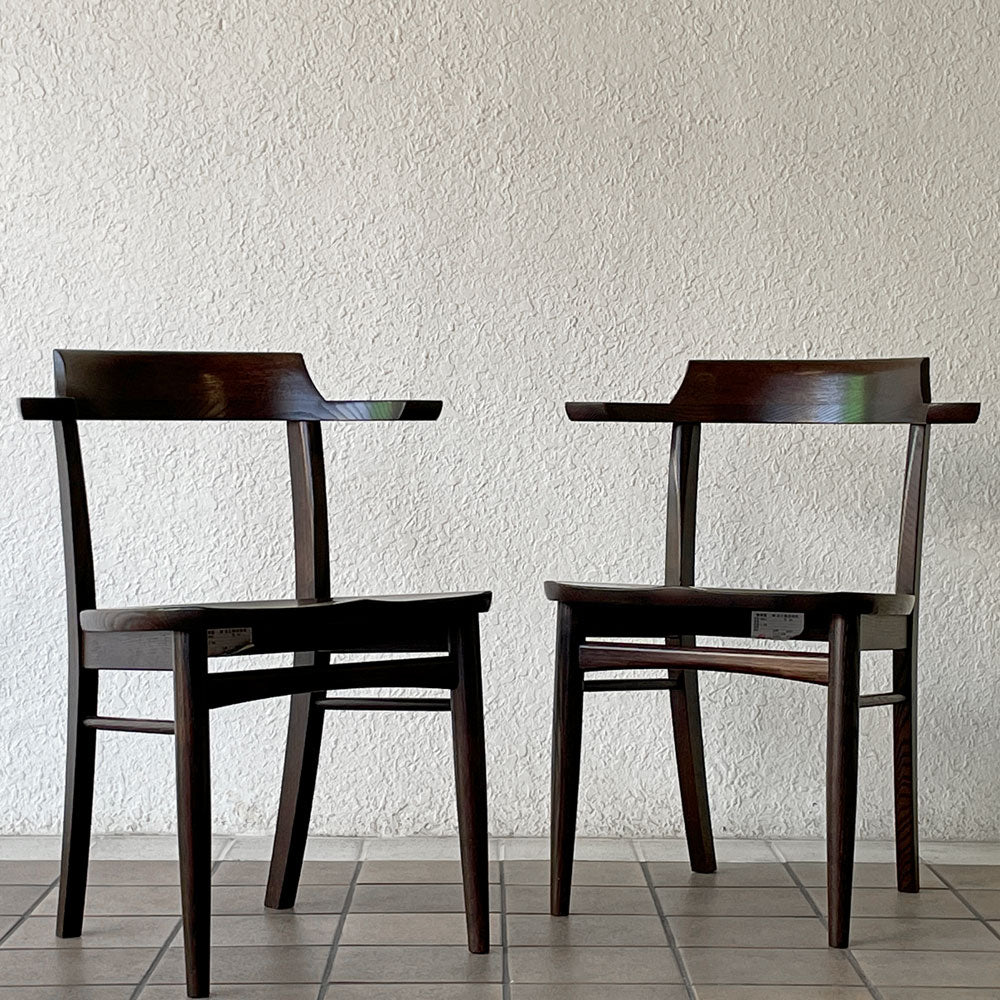 【用賀店】柏木工 KASHIWA ソフィー Sophie ダイニングチェア オーク無垢材 ハーフアーム ダークブラウン 飛騨家具 2脚 買取させていただきました。