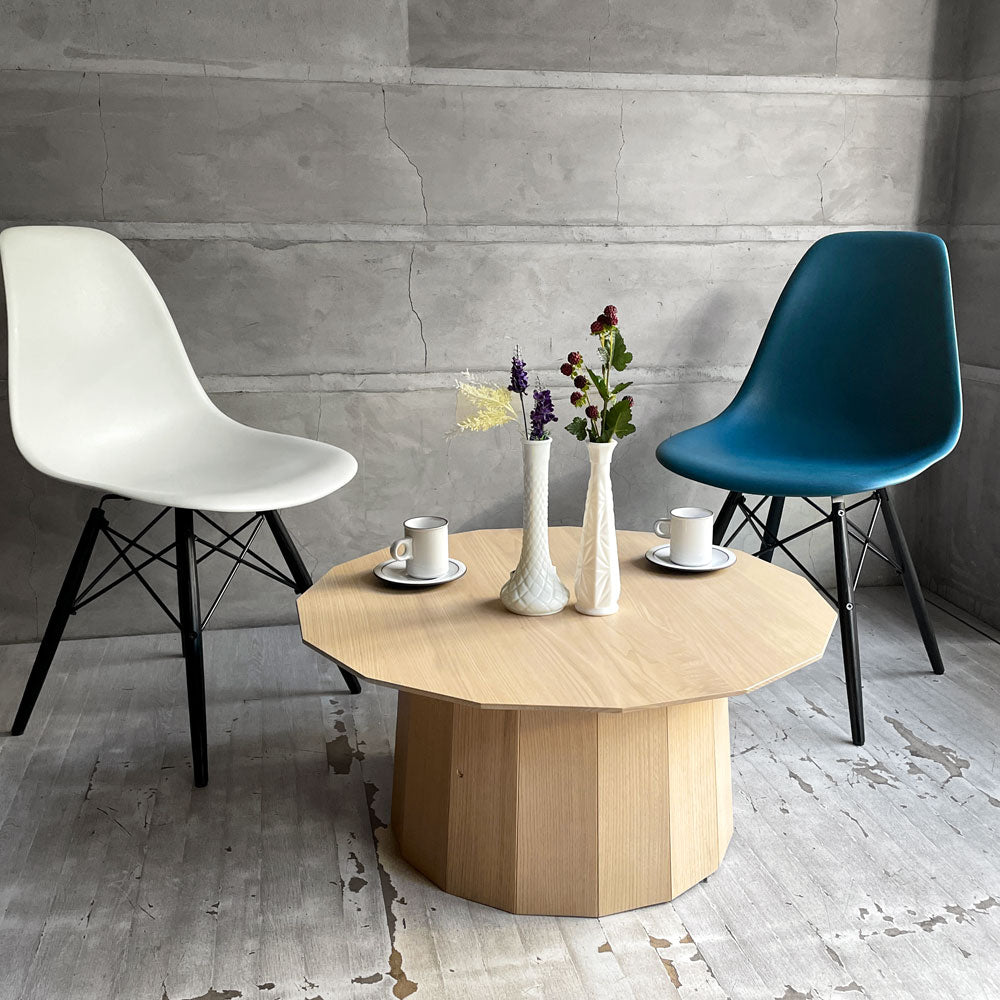 【学芸大学店】ハーマンミラー HermanMiller サイドシェルチェア ドゥエルレッグ DSW エボニー ポリプロピレン製 イームズ ミッドセンチュリー 廃番色 2脚 買取させていただきました。