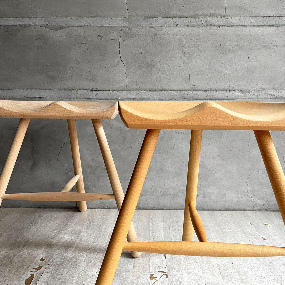 【学芸大学店】ワーナー Werner シューメーカーチェア Shoemaker Chair NO.49 スツール ビーチ材 オイルフィニッシュ＆ソープフィニッシュ  ラーズ・ワーナー デンマーク 2脚 買取させていただきました。