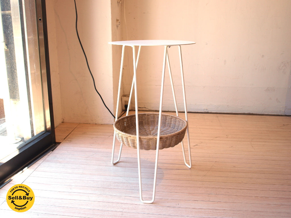 イデー IDEE ワラビー サイドテーブル WALLABY SIDE TABLE ホワイト White スチール×ラタン 美品 ★　中古品 買い取りしました。下北沢店 出張買取もお任せ下さい。