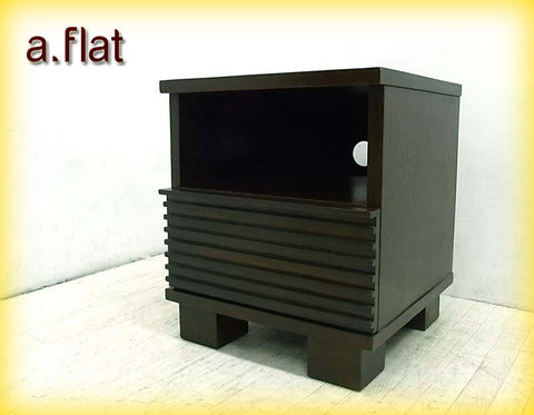 無垢材の温かみと洗練されたシャープなフォルム。空間をアーバンな印象へと導く新感覚アジアンモダンファニチャー！ a.flat 『 AVボード / サイドテーブル / ナイトテーブル 』 入荷！
