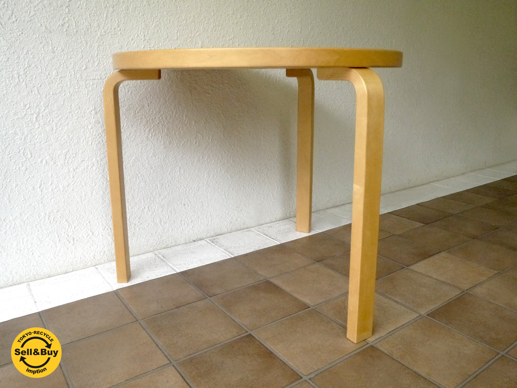 アルテック artek アルヴァ・アアルト Alvar Aalto L-Leg シリーズ 90B テーブル LDタイプ セミオーダー品 ラウンドトップ 丸型天板 バーチ材 ナチュラル 参考価格￥87,480+α 北欧家具 フィンランド ワークテーブル カフェテーブル リビングテーブル 名作家具 新着商品 買い取りしました。