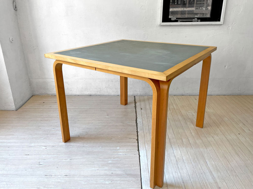 マグナスオルセン Magnus Olesen ダイニングテーブル デスク W90cm ビーチ材 × リノリウム天板 R・ティエセン ＆ J・ソーレンセン デンマーク 北欧家具 中古品 買い取りしました。