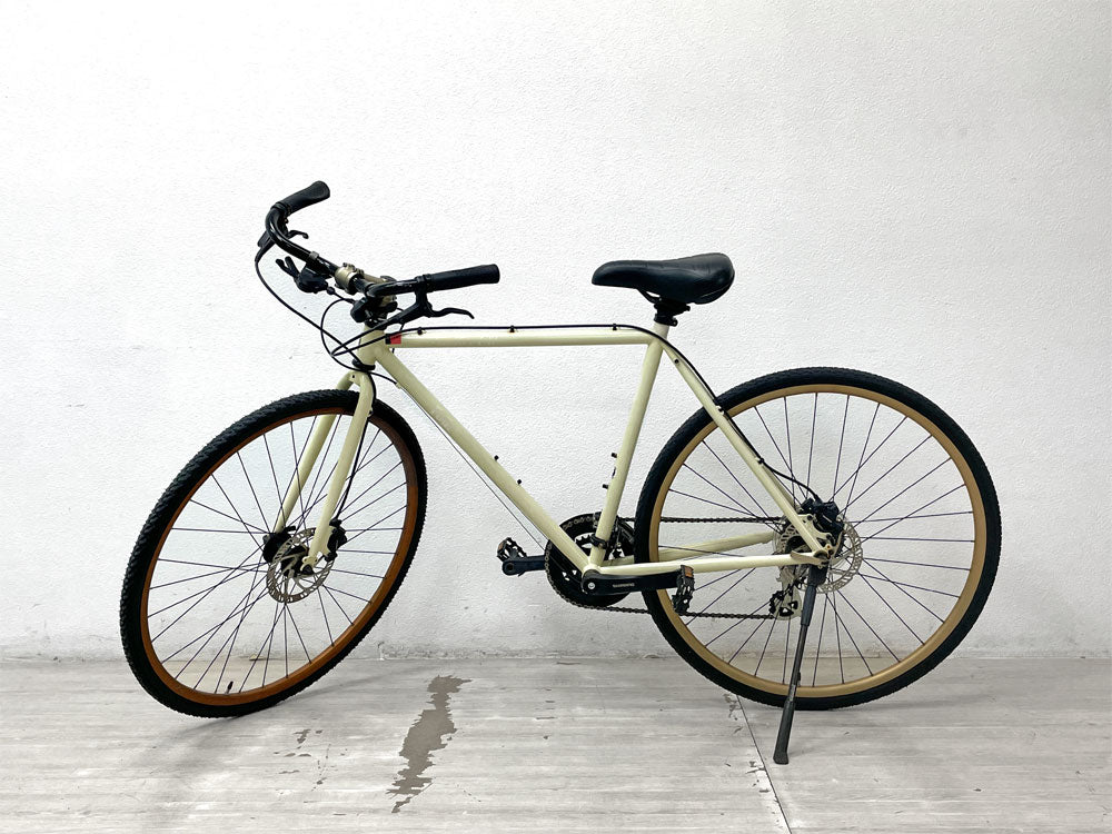 フジ FUJI フェザーシーエックスフラット FEATHER CX FLAT クロスバイク 28インチ セミアップハンドル 8段変速 グレー 中古品 買い取りしました。